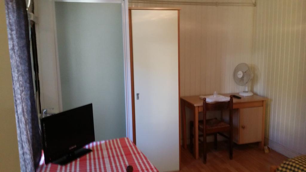 Hotel Le Tram Фонтен Экстерьер фото