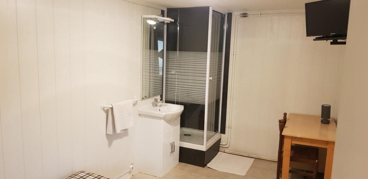 Hotel Le Tram Фонтен Экстерьер фото